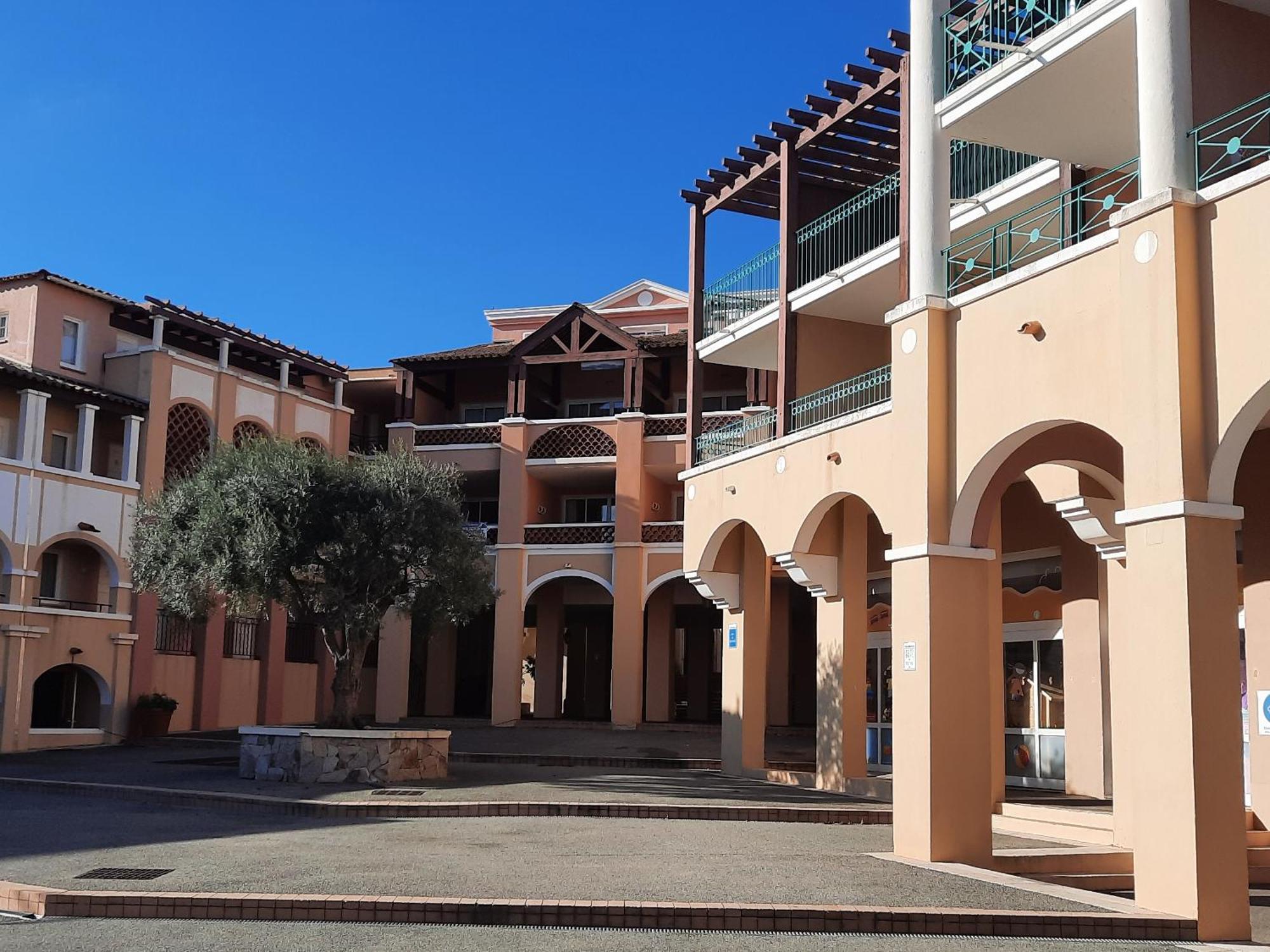 Huuummm C'Est La ! Beau T2 Cap Esterel Village Avec Clim ! Сен-Рафаэль Экстерьер фото